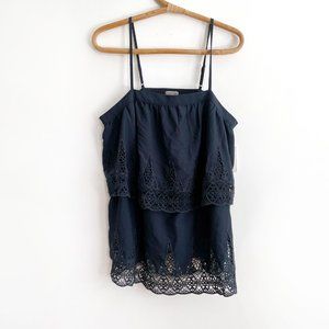 NWT Chelsea28 blue embroidered top - size XL